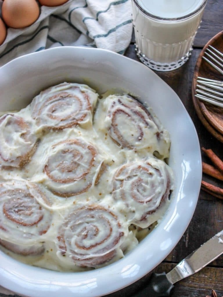 The Best Keto Cinnamon Rolls