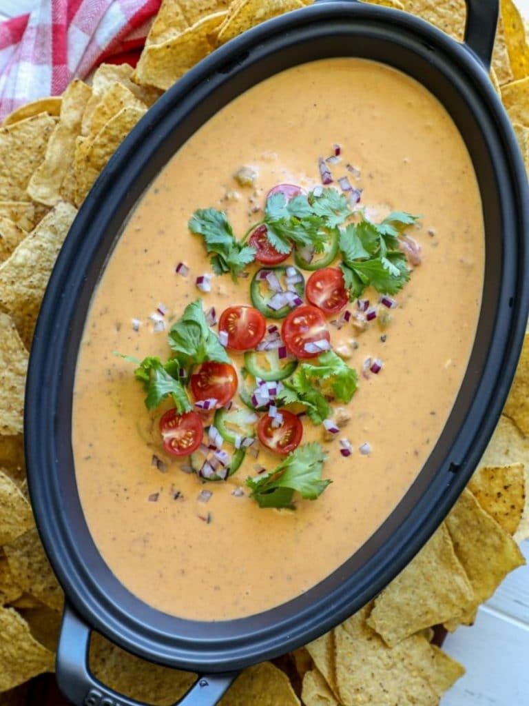 smoked queso dip with chips