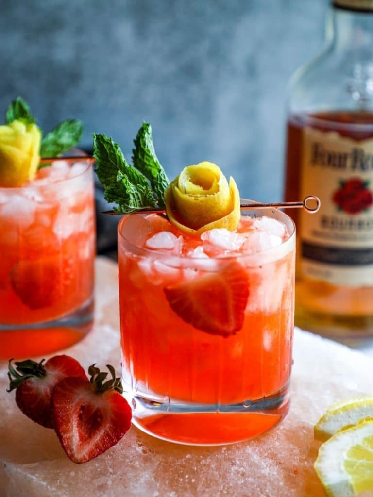 Strawberry Lemonade Keto Whiskey Smash