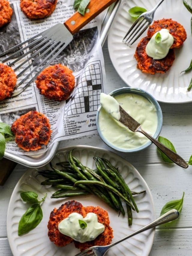 Easy Salmon Cakes