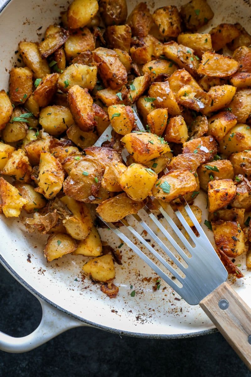 Ultra-Crispy New Potatoes With Garlic, Herbs, and Lemon Recipe