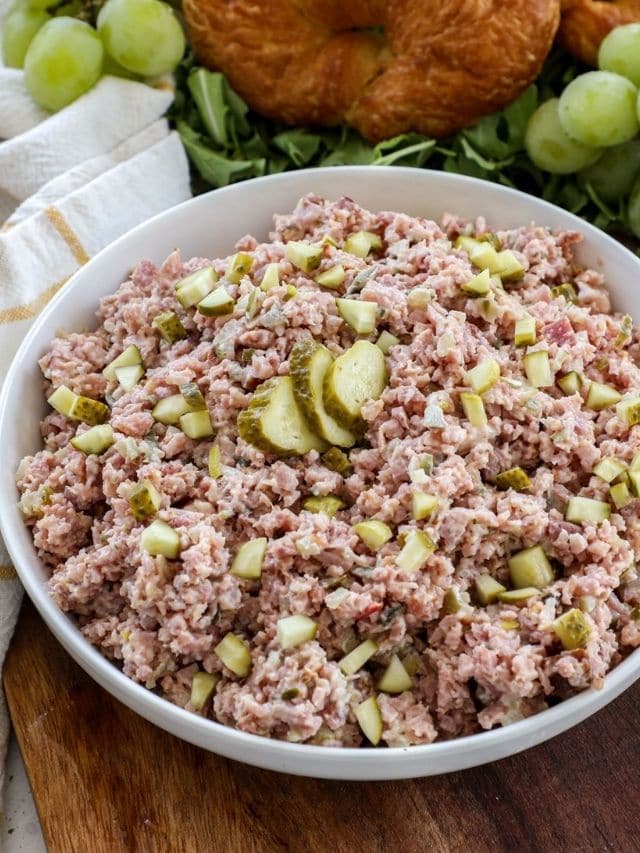 https://www.bonappeteach.com/old-fashioned-ham-salad/