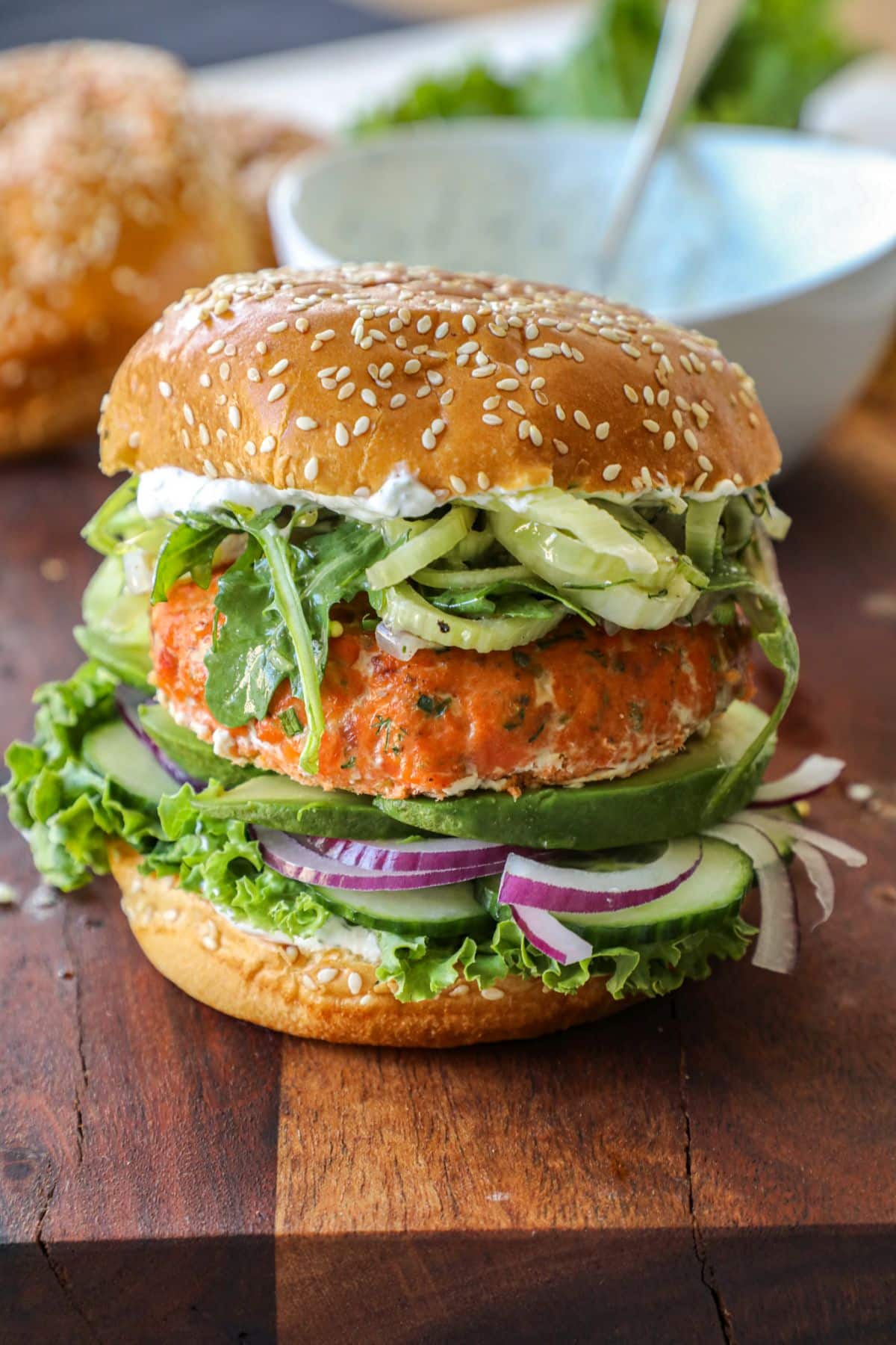 Moist and Flaky Salmon Burgers - Foodess