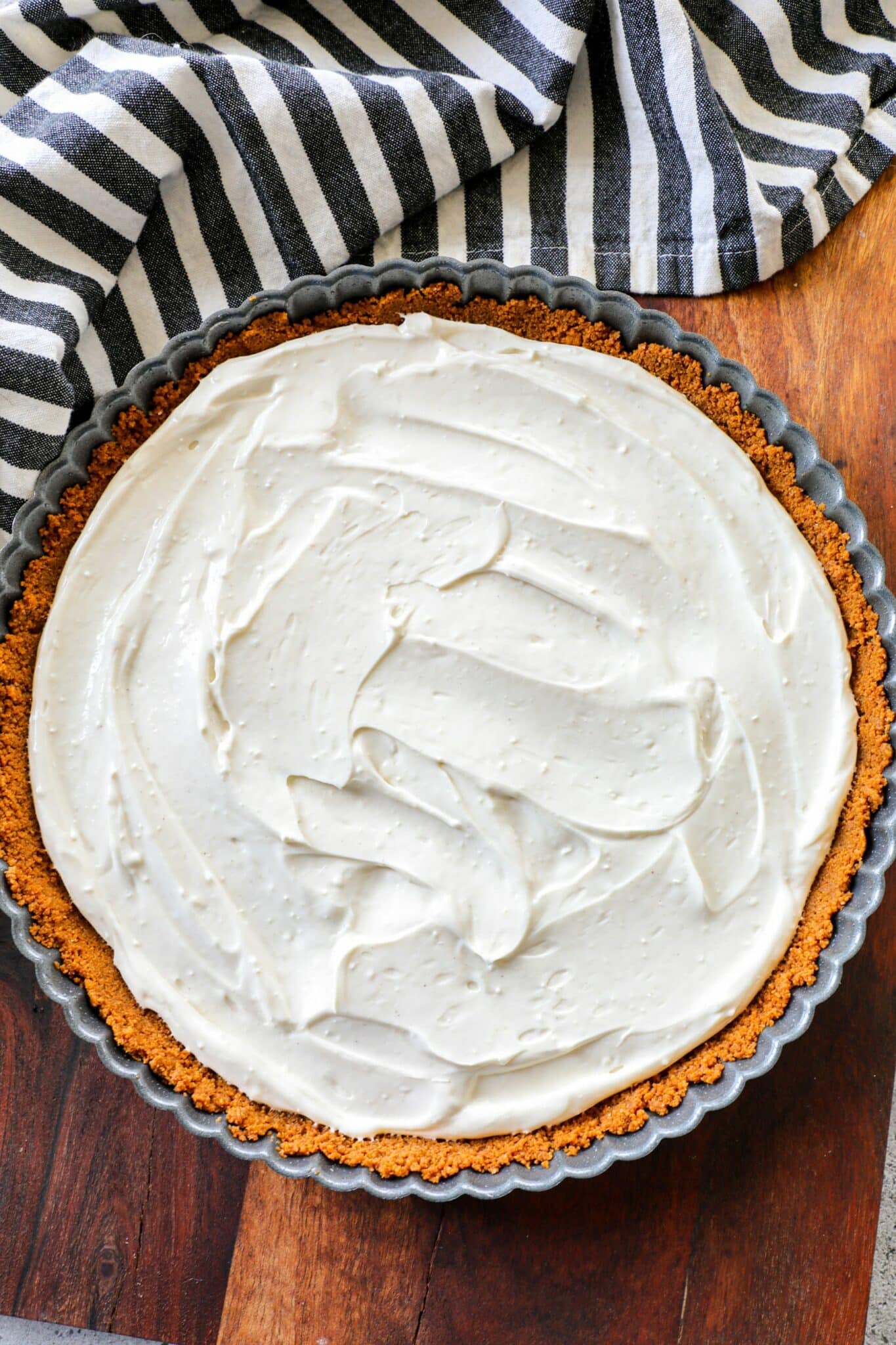 Biscoff Pie Crust - Confessions of a Baking Queen