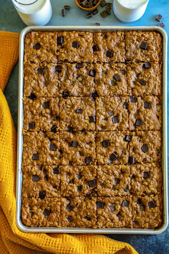 Sheet Pan Pumpkin Oatmeal Cookies